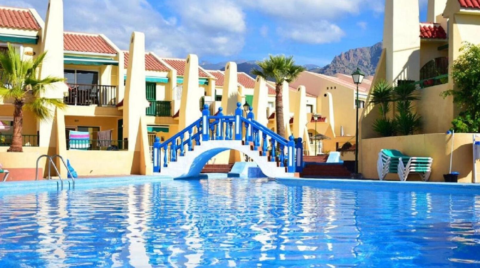 Amazing Holidays In Tenerife With Wifi Apartment *